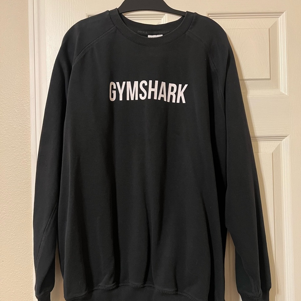 Gymshark Women's Black Crewneck Sweater